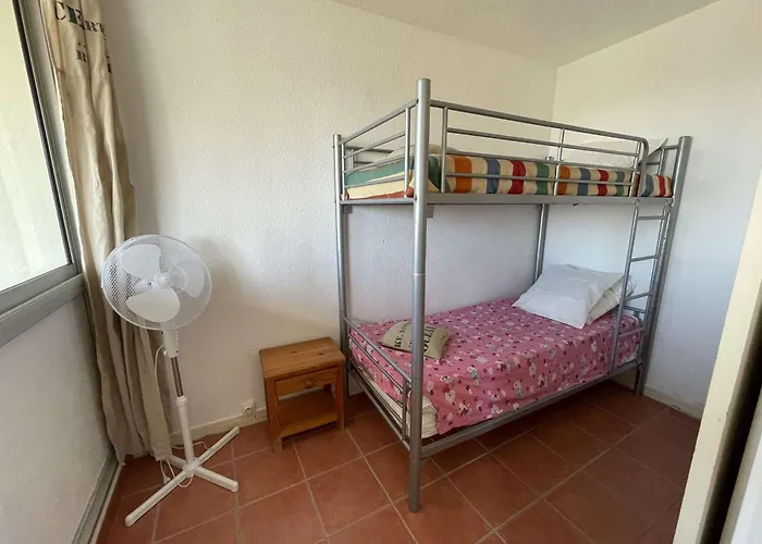 Avec Piscine, Animaux Admis, Parking, A Port Camargue, 4 Pers. - Fr-1-250-296 *