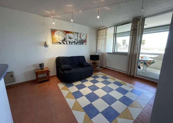 Avec Piscine, Animaux Admis, Parking, A Port Camargue, 4 Pers. - Fr-1-250-296 *