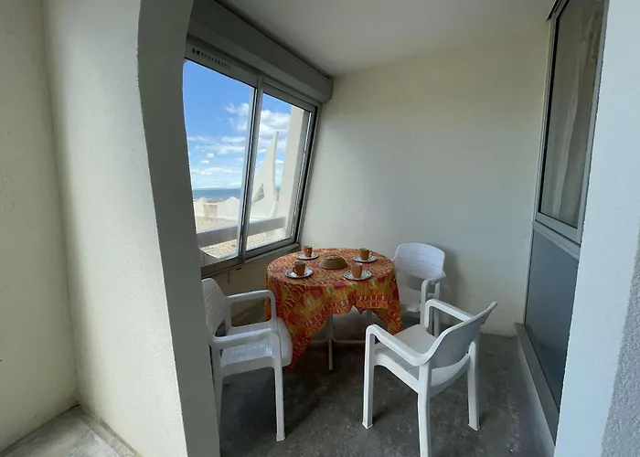 Avec Piscine, Animaux Admis, Parking, A Port Camargue, 4 Pers. - Fr-1-250-296 *