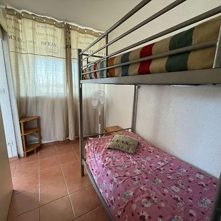 Avec Piscine, Animaux Admis, Parking, A Port Camargue, 4 Pers. アパート
