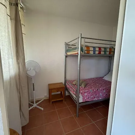 Avec Piscine, Animaux Admis, Parking, A Port Camargue, 4 Pers. アパート *